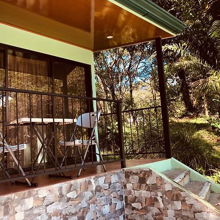 Casa Encantada Offers You Two-Bedroom House, 1 Tiny Apartment & 3 Double Rooms Nationalpark Nationalpark Manuel Antonio Exterior foto