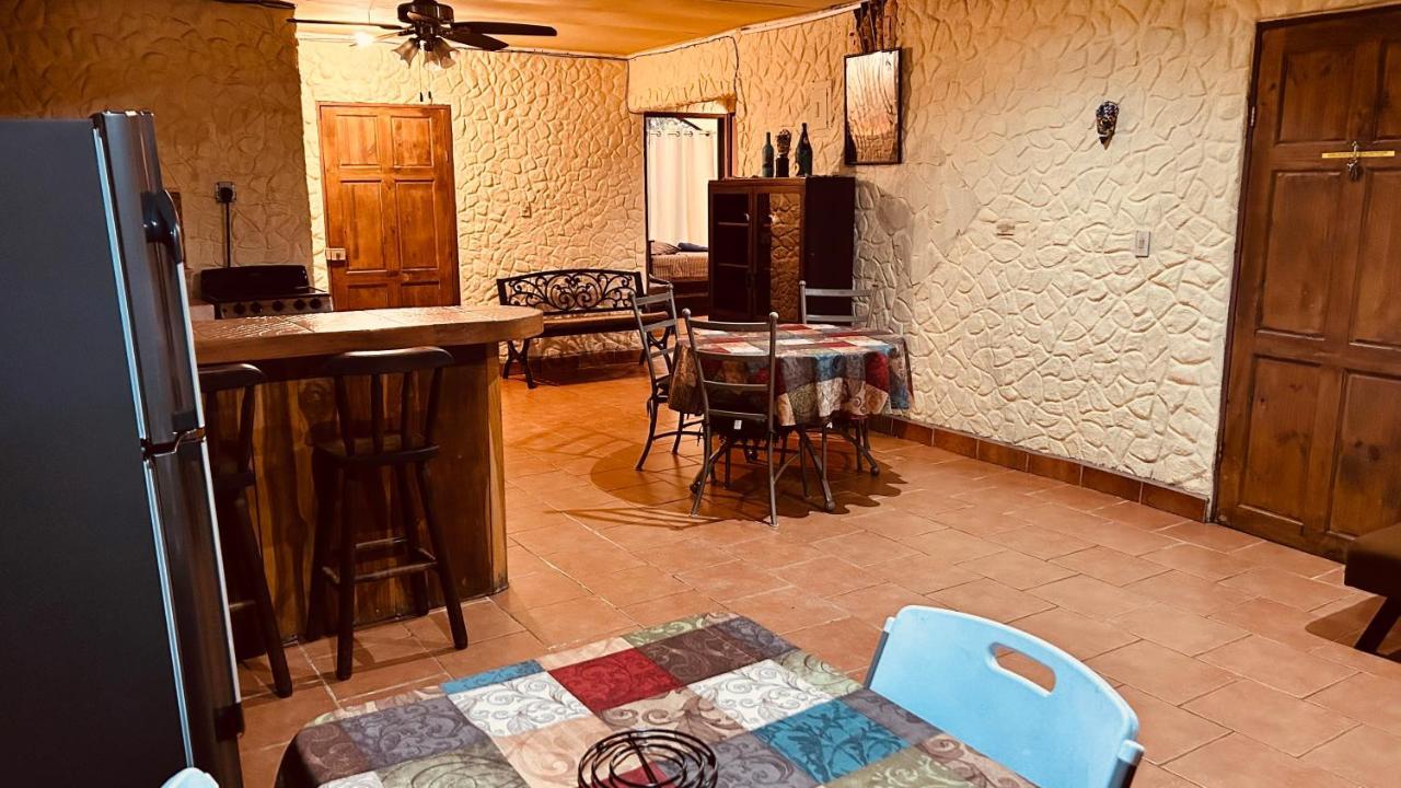 Casa Encantada Offers You Two-Bedroom House, 1 Tiny Apartment & 3 Double Rooms Nationalpark Nationalpark Manuel Antonio Exterior foto