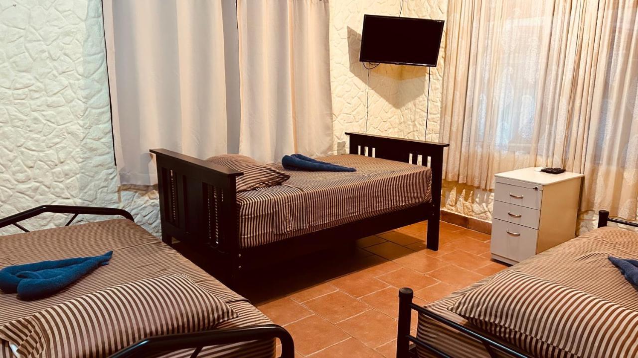 Casa Encantada Offers You Two-Bedroom House, 1 Tiny Apartment & 3 Double Rooms Nationalpark Nationalpark Manuel Antonio Exterior foto